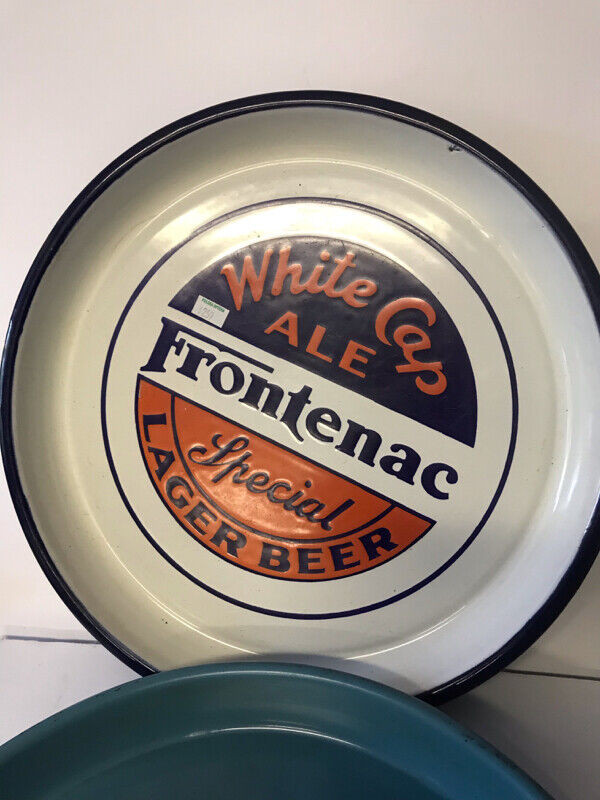 4 VINTAGE FRONTENAC BEER TRAYS - 3 PORCELAIN *PLEASE READ AD* in Arts & Collectibles in Mississauga / Peel Region - Image 3