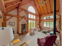 STUNNING LAKEFRONT COTTAGE – (AVAILABLE June 21 - Sept 29)