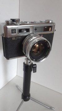 Vintage G Yashica Electro 35 GS Rangefinder Film Camera