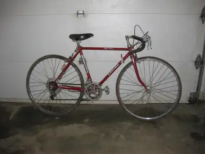 velo de course pour homme, View more