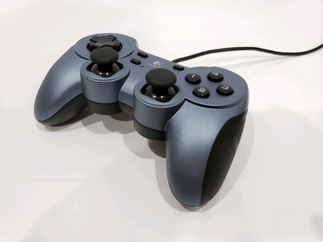 LOGITECH Rumble Pad 2 Vibration Feedback Gamepad65048390945409123