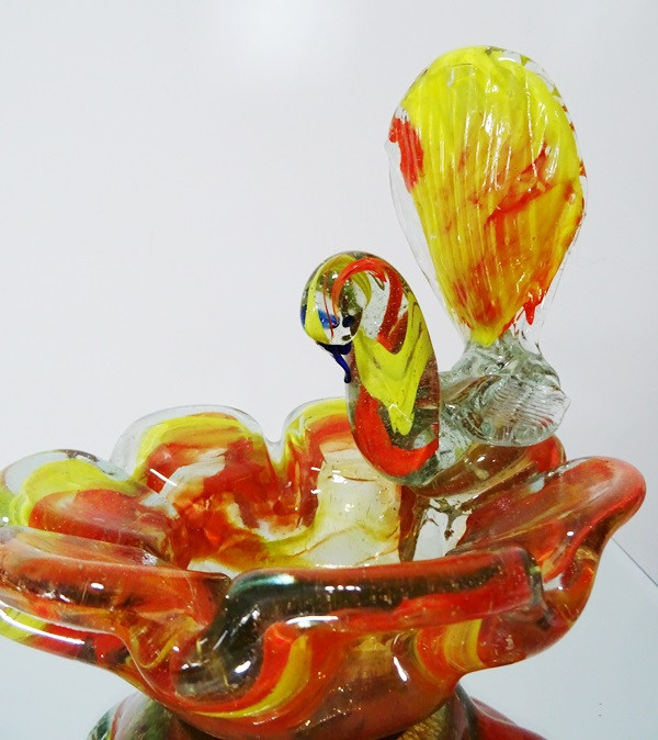 ART GLASS SWAN dish ashtray STUNNING heavy Orange Yellow LARGE in Arts & Collectibles in Hamilton