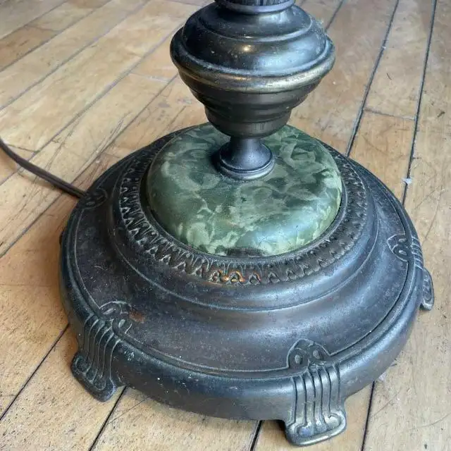Vintage Floor Lamp with Green Marble Base in Indoor Lighting & Fans in City of Montréal - Image 2