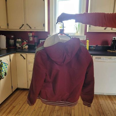 VINTAGE SCHOOL JACKET WITH HOOD PRICE FIRM CASH ONLY KELLIGREWS in Women's - Tops & Outerwear in St. John's - Image 4