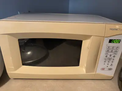 Homestyle microwave 0.7cu, View more