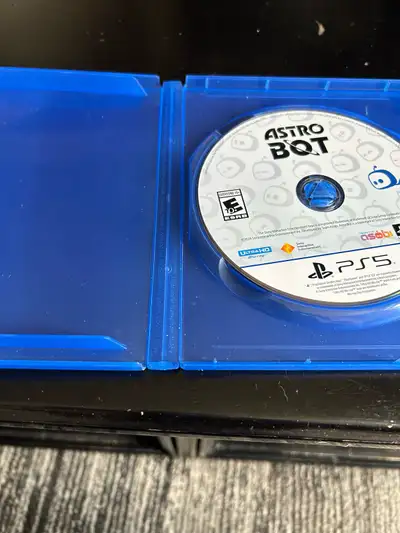 Astro Bot PS5, View more