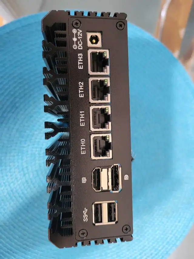 Mini PC with 4 2.5 Gbps ports, with 16 of RAM in Desktop Computers in Mississauga / Peel Region - Image 2