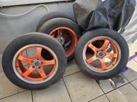 4 pneus d'été marque Kumho 235/60/18 avec beau mags Acura origin