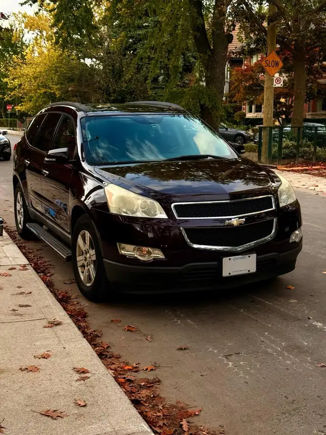 2010 Chevrolet Traverse LT | AWD 