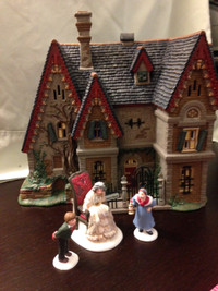 DEPT 56 - LITERARY SERIES - GREAT EXPECTATIONS - SATIS MANOR