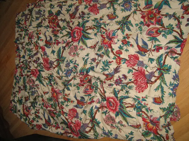 ** Drapes **401676209803110404