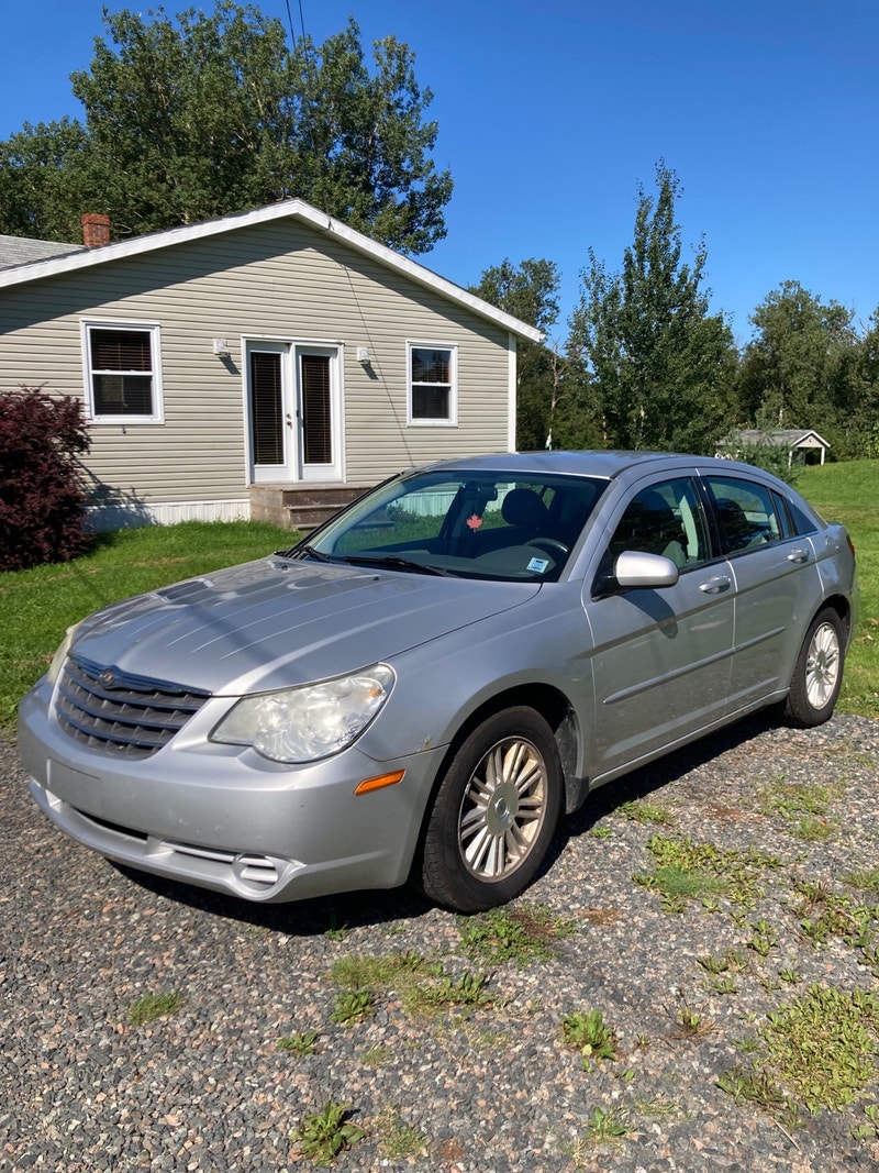 4cyl sebring with only 78,000km!! Cars & Trucks Cape Breton Kijiji