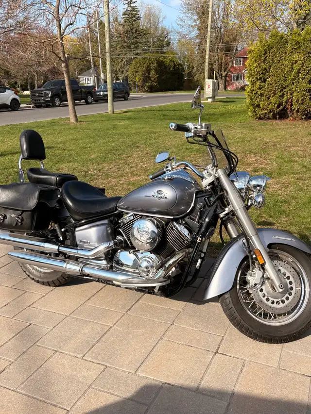 2003 Yamaha V-Star 1100 Classic in Street, Cruisers & Choppers in City of Montréal - Image 5