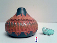 Navajo Etched Pottery Seed Pot Signed Bennaly Native American