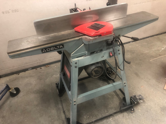 6” Jointer in Power Tools in Comox / Courtenay / Cumberland