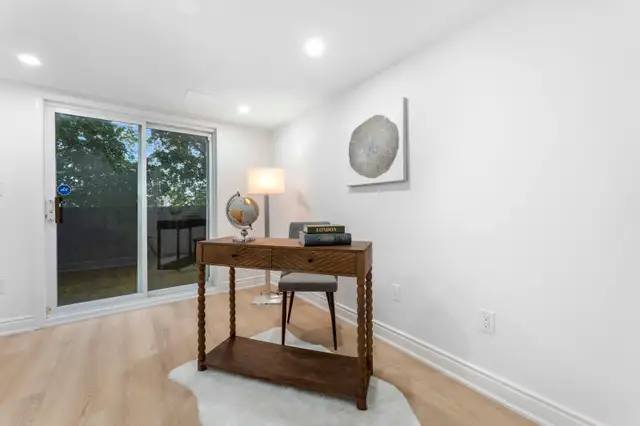 Townhouse for sale in Houses for Sale in Mississauga / Peel Region - Image 7