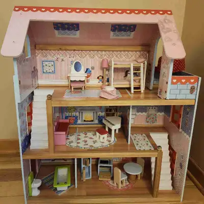 Maison poupée , View more