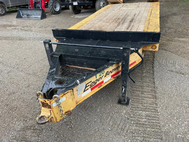 12 tonne float trailer in Other Business & Industrial in Fredericton - Image 9