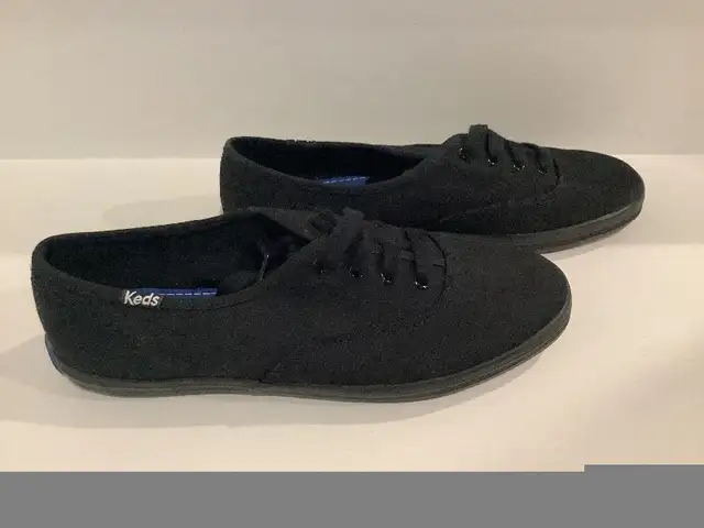 Souliers Keds (fille/femme) in Women's - Shoes in Longueuil / South Shore - Image 5
