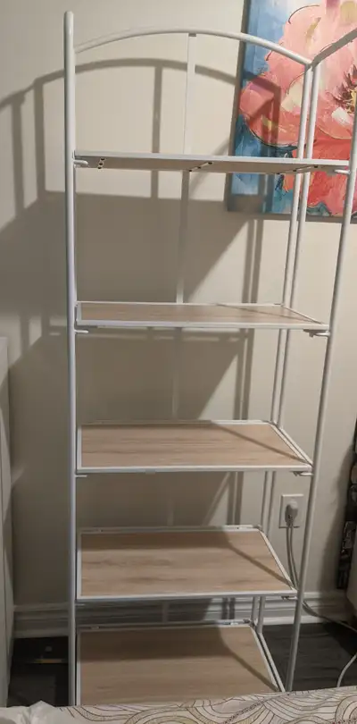 5-Tier Folding Bookshelf – White – In Excellent Condition, View more