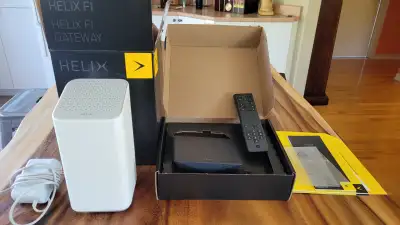 Borne Hélix Vidéotron (ensemble complèt) 105 $, View more