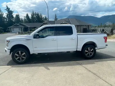 2015 F-150 XLT Sport in great condition. 2.7L eco boost engine. 2.75” Rancho leveling kit and Firest...