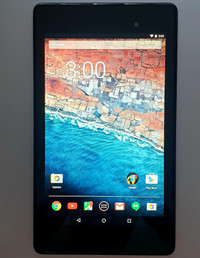ASUS Nexus 7 tablet with charger & cable