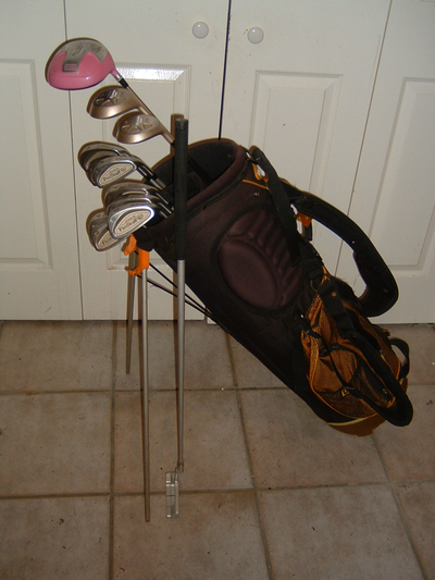 COMPLETE RIGHT WOMENS 13 PC WILSON PRO STAFF GRAPHITE GOLF CLUB, View more