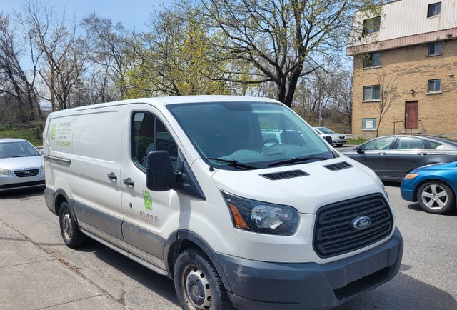 2015 FORD TRANSIT 150 dans Autos et camions  à Ville de Montréal - Image 3