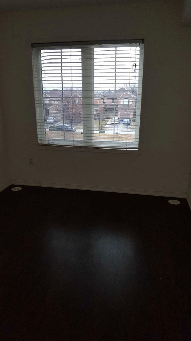 Welcome to your new home in Long Term Rentals in Oakville / Halton Region - Image 4