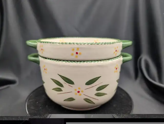 Temp-tations Old World Green Bowl with Lid-It in Home Décor & Accents in Calgary - Image 3