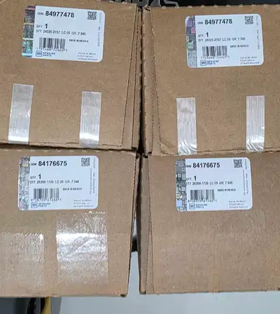 These are Brand New Full set (4). Never mounted / opened They are OEM parts Fits : 2014 - Sierra and...