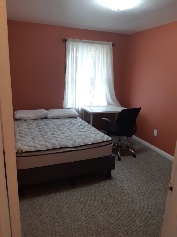 Room for Rent in Chatham Room Rentals & Roommates ChathamKent Kijiji