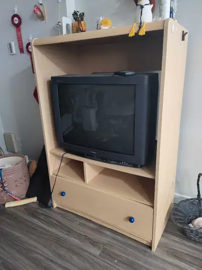 Free for a good home. Tv turns on, didn't test it with any systems. You will need two people to help...