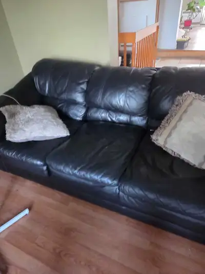 Fauteuil en cuir comme neuf