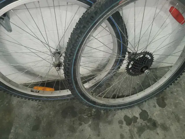 26" mountain bike wheels 