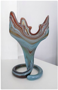 Vintage Beauty Murano Italian Vase Hand-blown Art Glass MINT