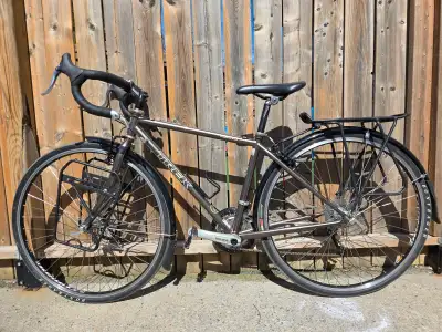 Trek 520, Vélo de touring, cyclotourisme, gravel, View more