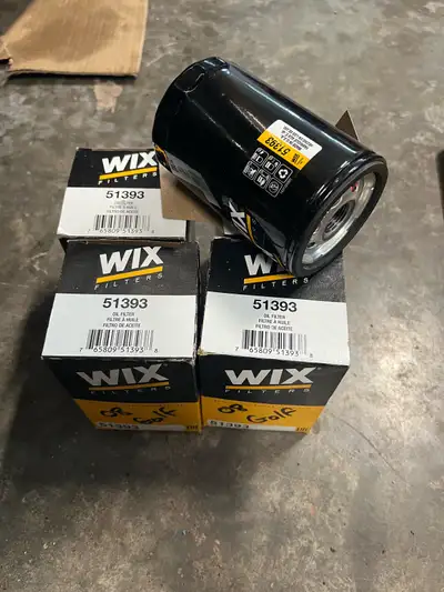 4 brand new in box oil filters WIX 51393 Bought for VW Golf / Jetta City $20 obo for all