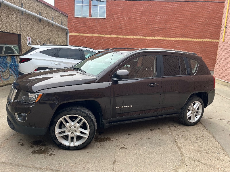 2014 Jeep Compass Fully loaded Cars & Trucks Grande Prairie Kijiji