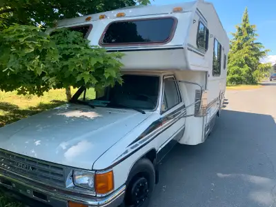 87 Toyota odyssey, in good mechanical shape, runs , drives and stops, all the lights work and keys f...