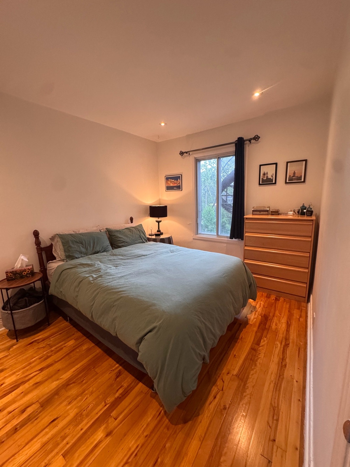 Beautiful 2 bedroom + den in Verdun — photo 3