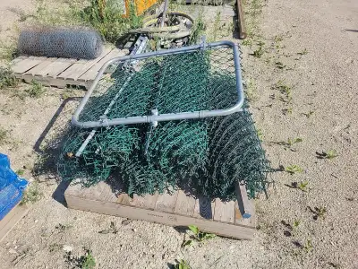 Sells by Unreserved online Auction. Bidding Ends Sept 10th & 11th Go to https://pennerauctions.com f...