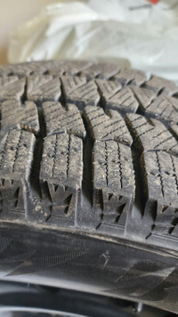 215/65R16 Bridgestone Blizzak Winter Tires(4) with Rims.