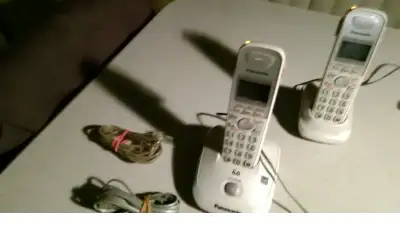 Panasonic Cordless phones-kxtg-a402c-like new, View more