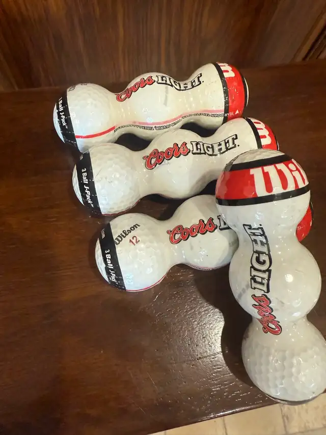 Coors Light Silver Bullet Pack of 3 Wilson Golf Balls in Golf in Kitchener / Waterloo - Image 4