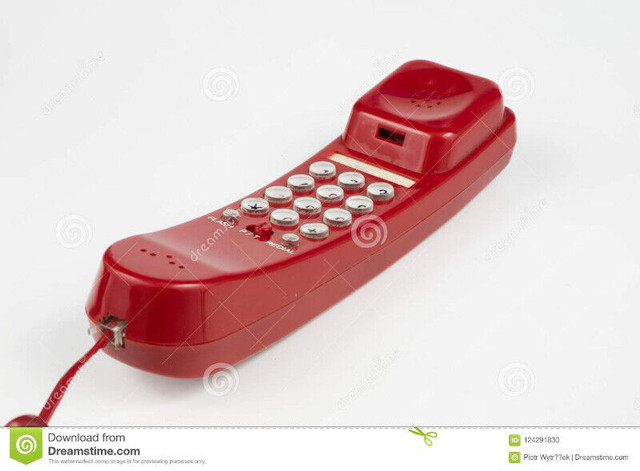 je cherche vieux téléphone a donner photo a titre d exemple . dans Téléphones résidentiels et répondeurs  à Saint-Hyacinthe