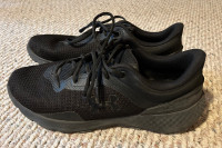 Under Armour Men’s size 11 running shoes