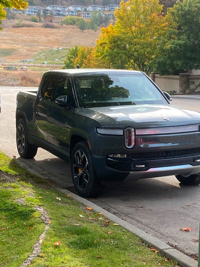 2023 Rivian R1T $129,000 (FIRM)