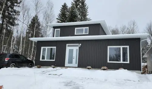 ✨ Modern Living + Smart Investing at 16 Birch St in Powassan ✨ Why just buy a home when you can own...